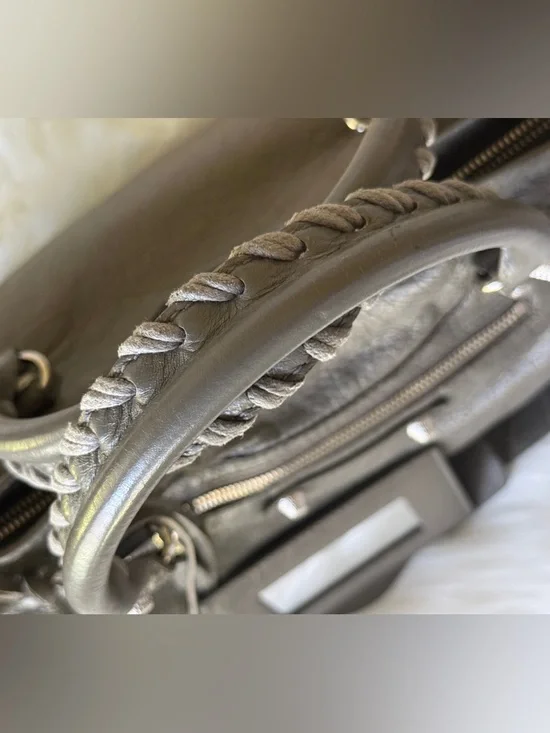 BALENCIAGA CITY BAG GRAY GREY BAG S/S 2016 w/MIRROR SILVER HARDWARE - Picture 3 of 13